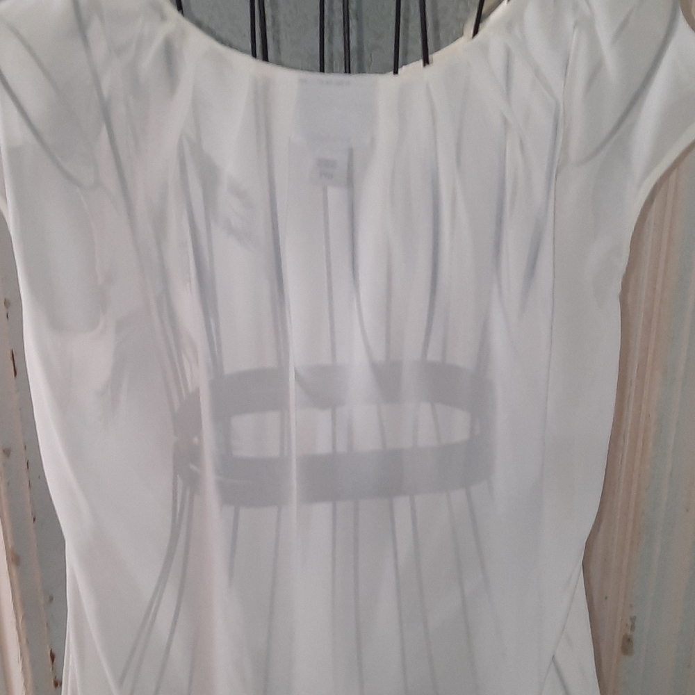 Women's top - Picture 4 of 5